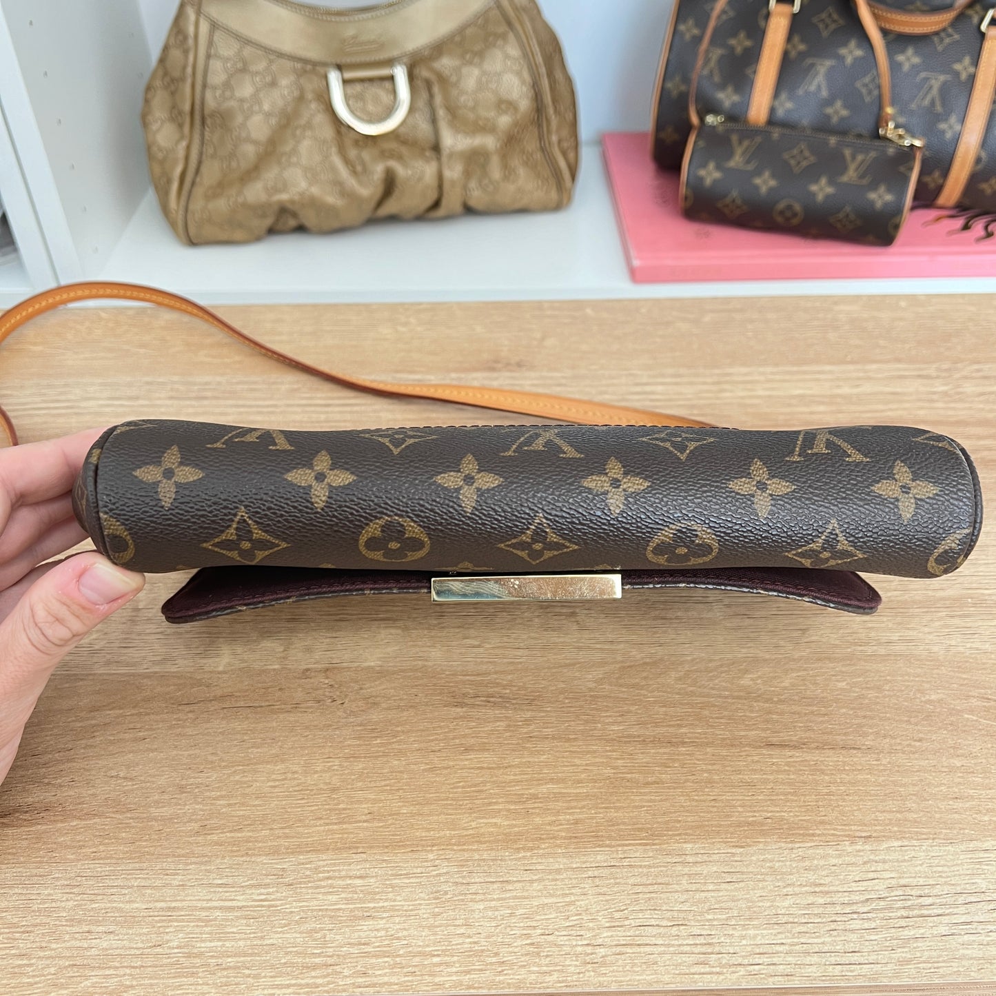 Pre-Owned Louis Vuitton Monogram Favorite MM