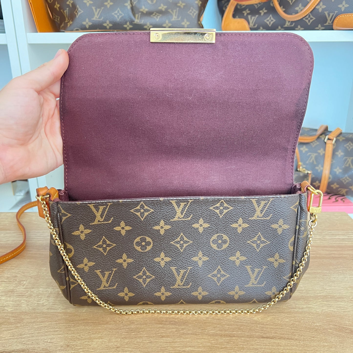 Pre-Owned Louis Vuitton Monogram Favorite MM