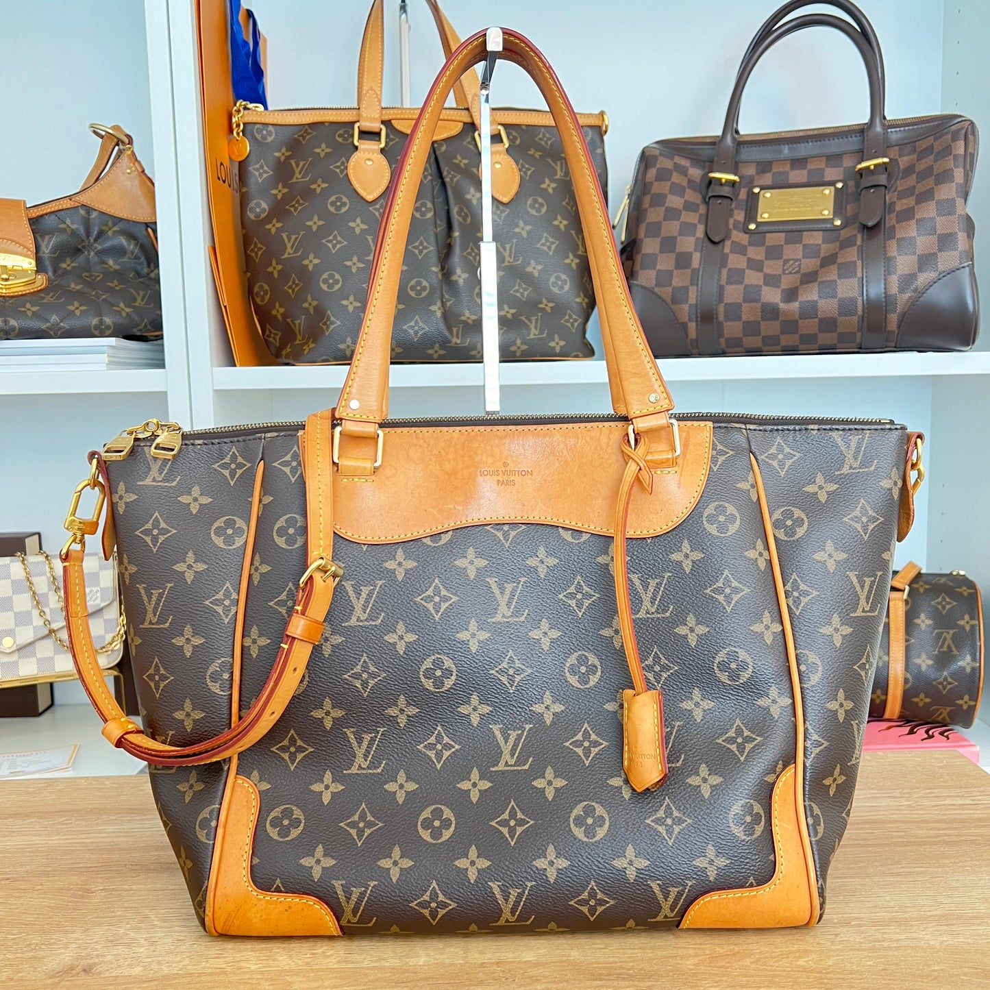 Pre-Owned Louis Vuitton Monogram Estrela NM