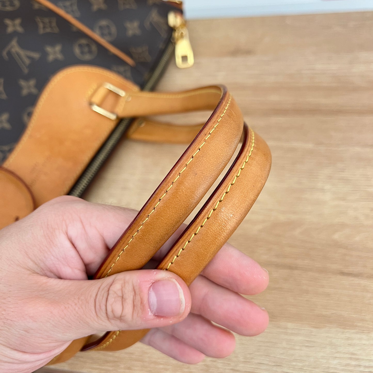 Pre-Owned Louis Vuitton Monogram Estrela NM