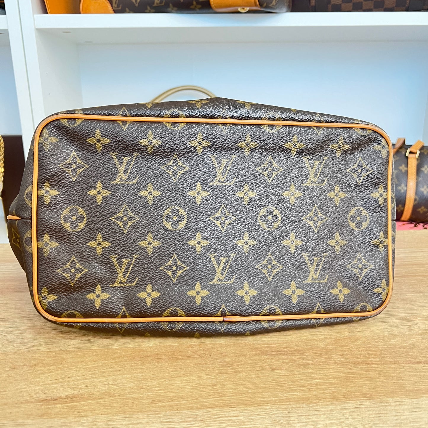 Pre-Owned Louis Vuitton Monogram Palermo PM