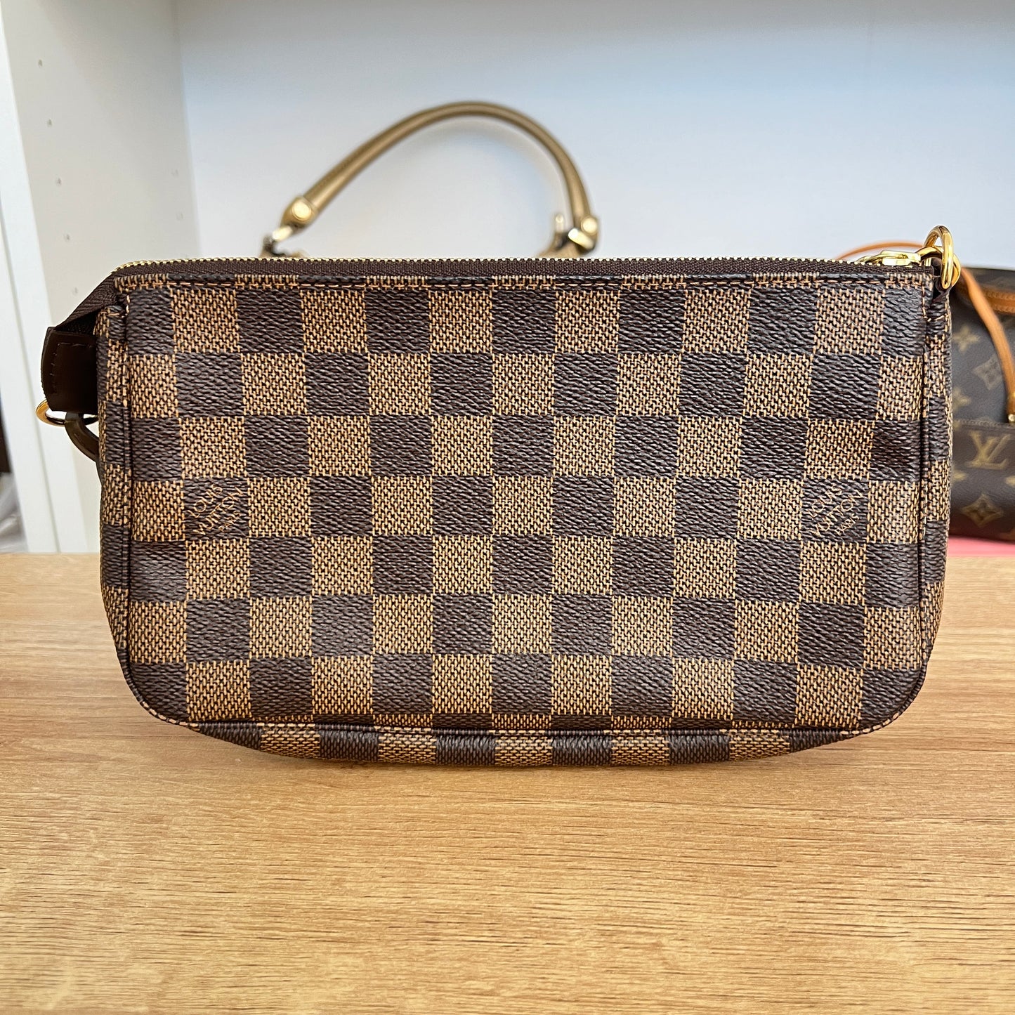 Pre-Owned Louis Vuitton Damier Ebene Pochette Accessoires