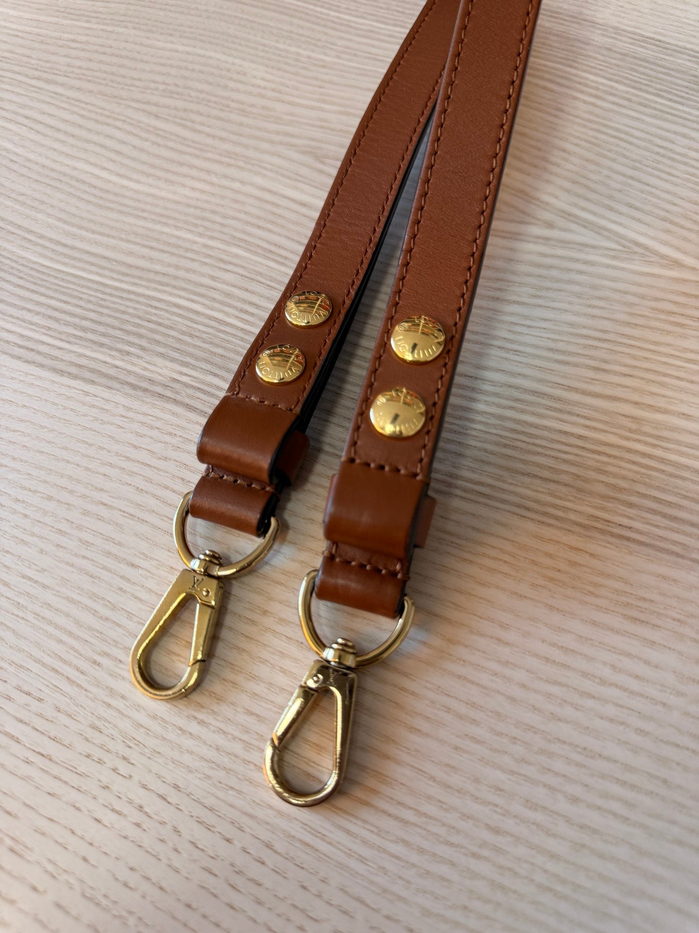 Louis Vuitton Reverse Monogram Dauphine Mini