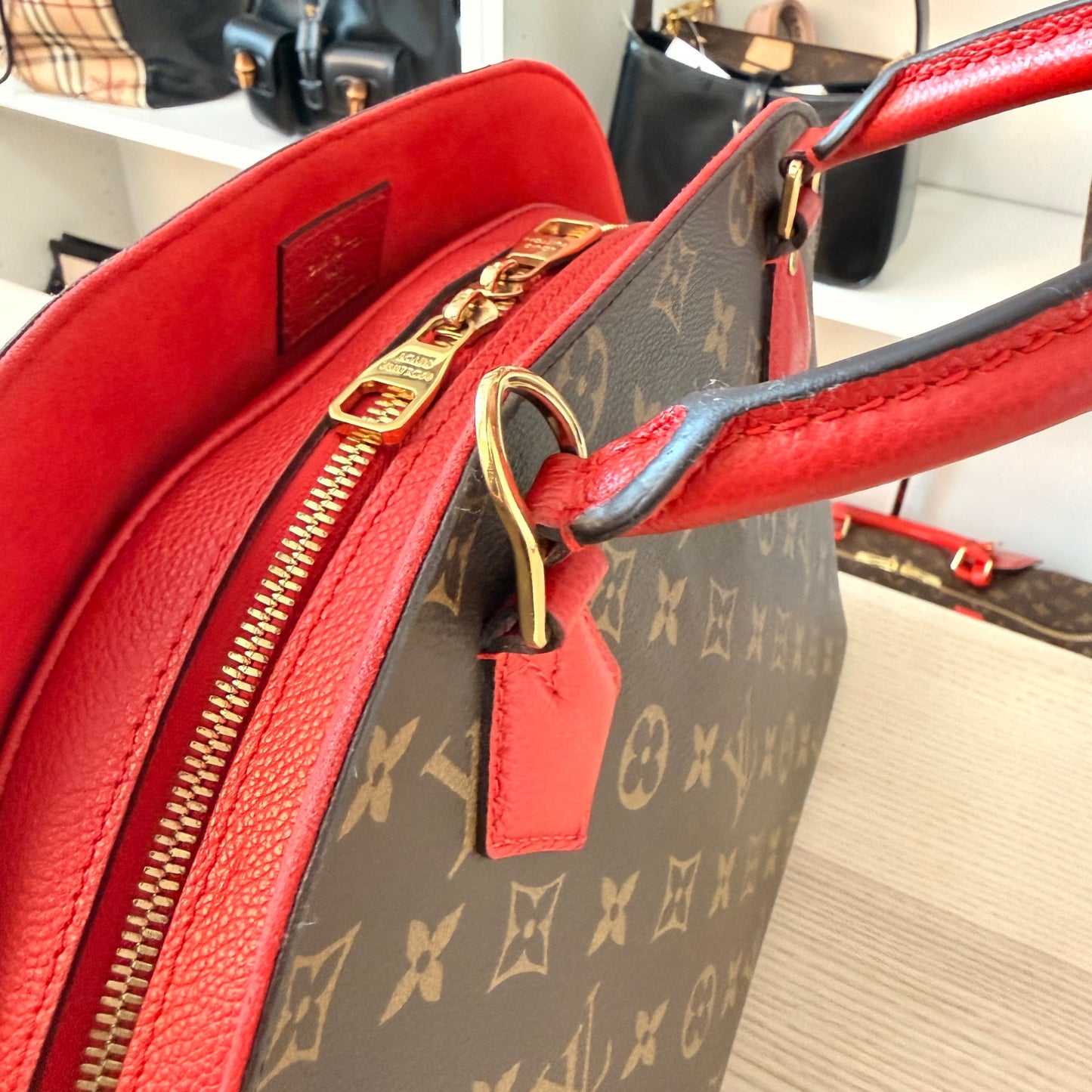 Louis Vuitton Monogram Alma BNB - Bag in a Bag