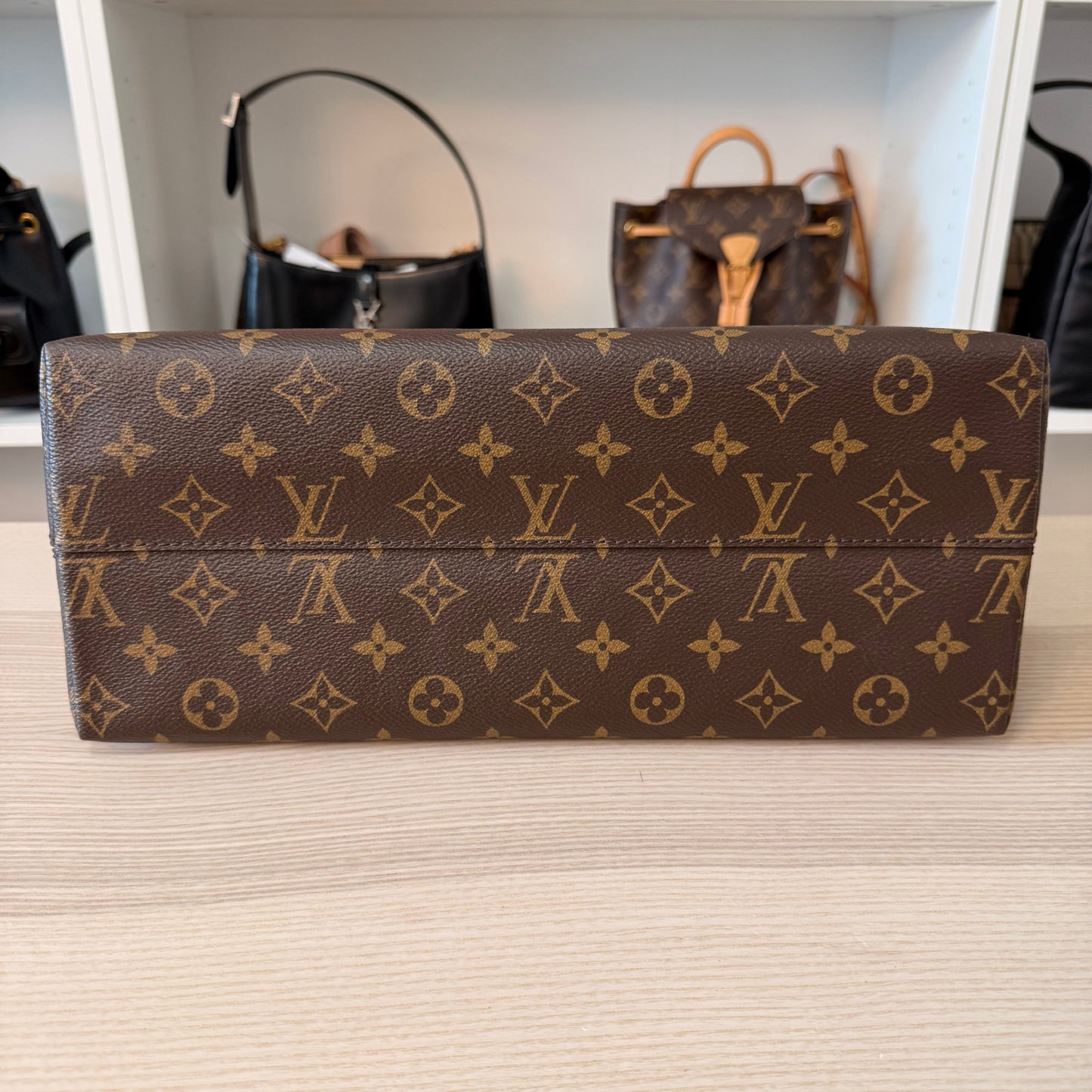 Louis Vuitton Monogram Alma BNB - Bag in a Bag