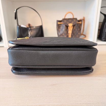 Louis Vuitton Monogram Pochette Metis Empreinte Leather Black