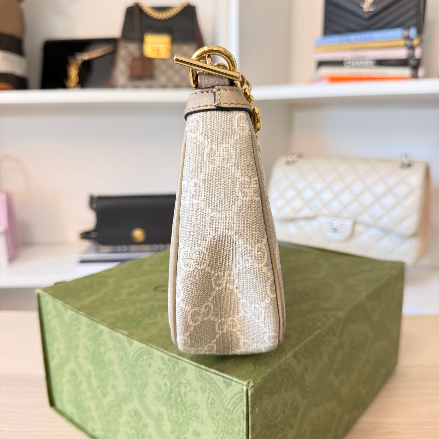 Gucci Ophidia Small Shoulder Bag Beige & White GG Supreme