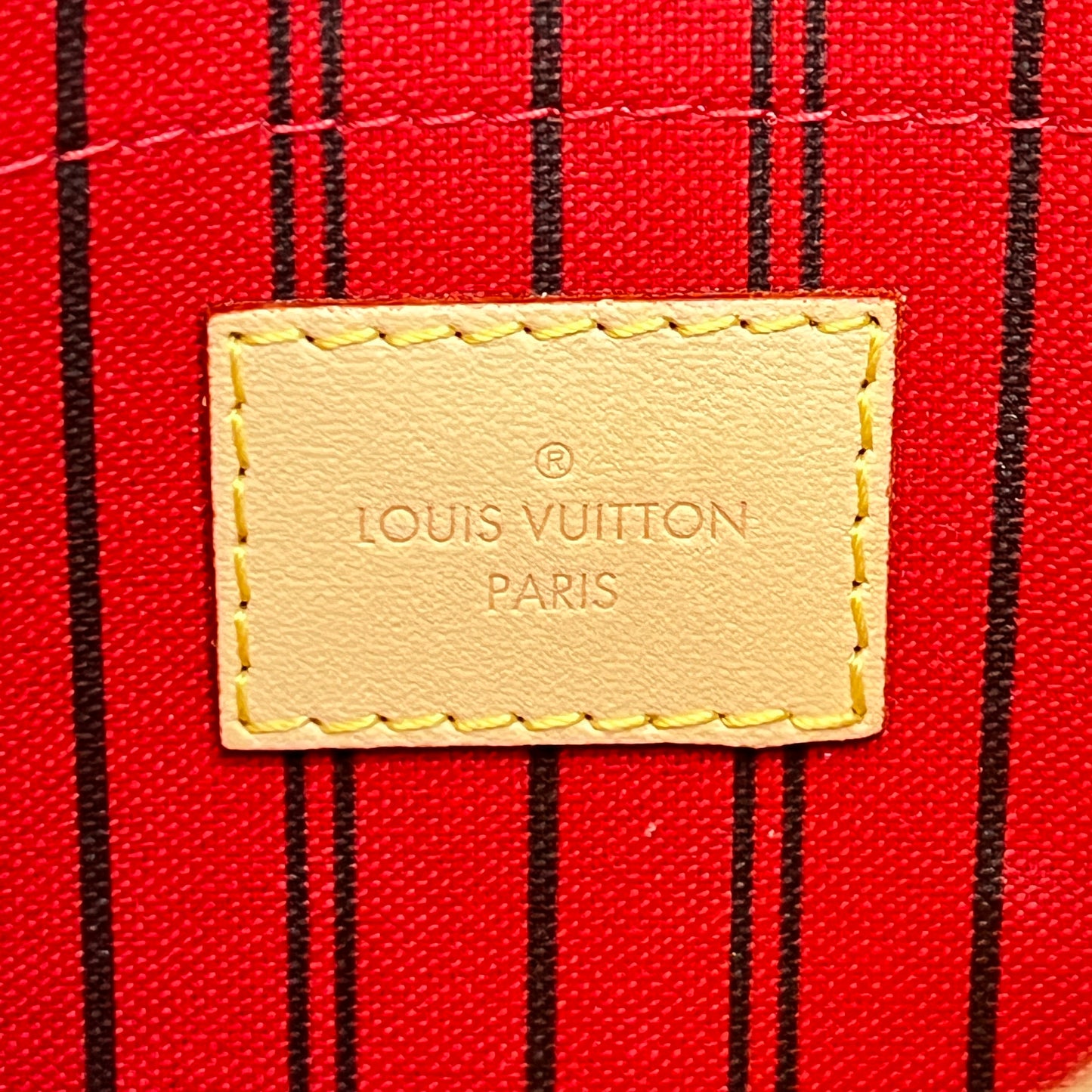 Pre-Owned Louis Vuitton Monogram Pochette Neverfull Cerise