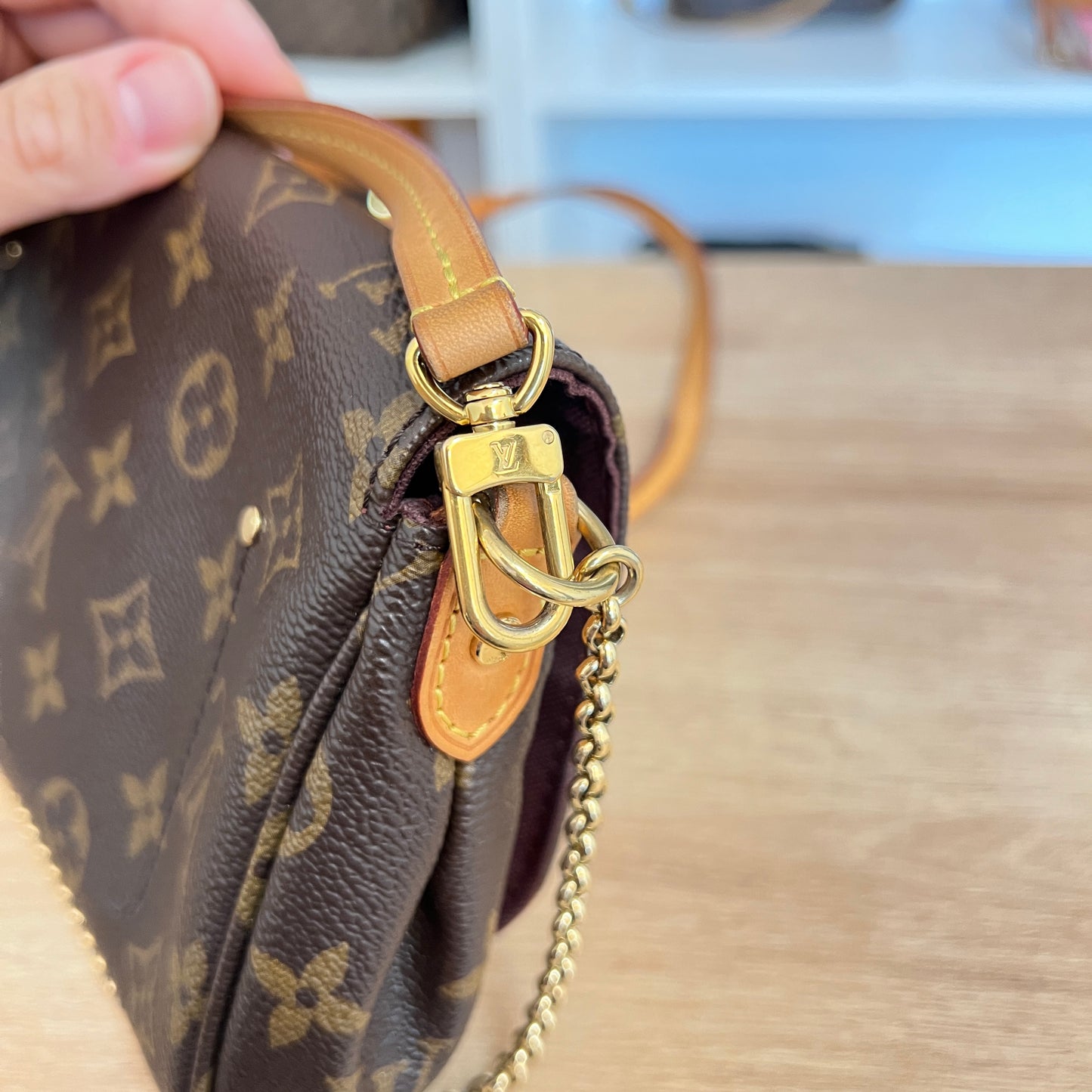 Pre-Owned Louis Vuitton Monogram Favorite PM