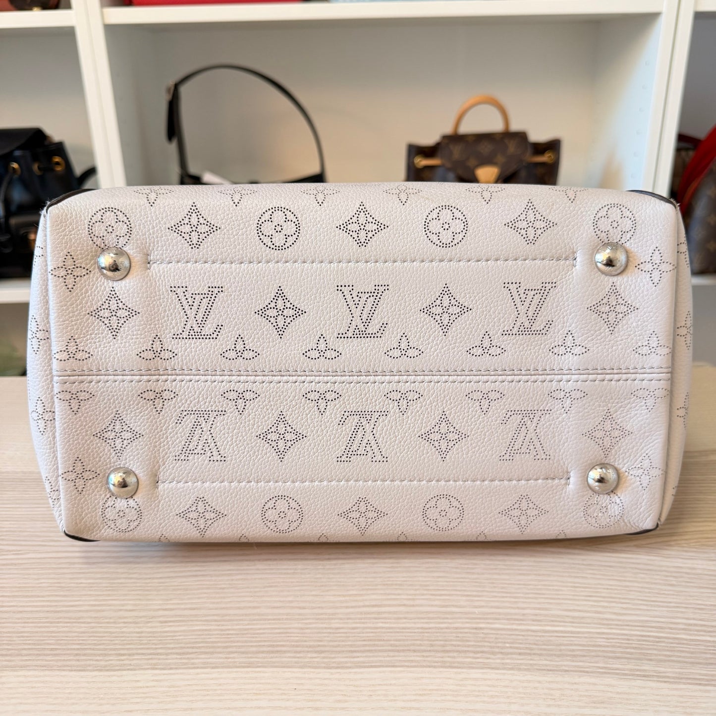 Louis Vuitton Monogram Hina Mahina MM
