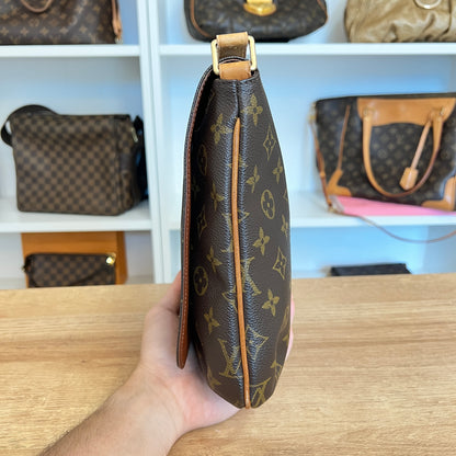 Pre-Owned Louis Vuitton Monogram Musette Salsa