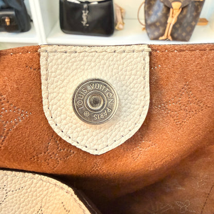Louis Vuitton Monogram Hina Mahina MM