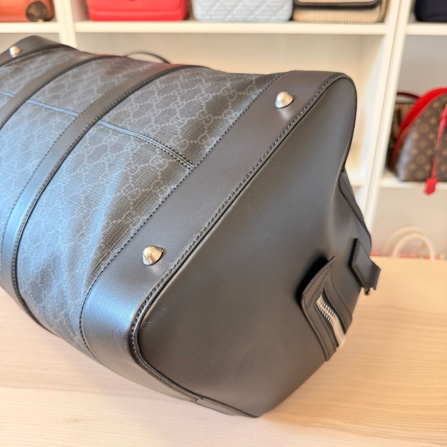Gucci GG Supreme Monogram Weekender Duffle Black