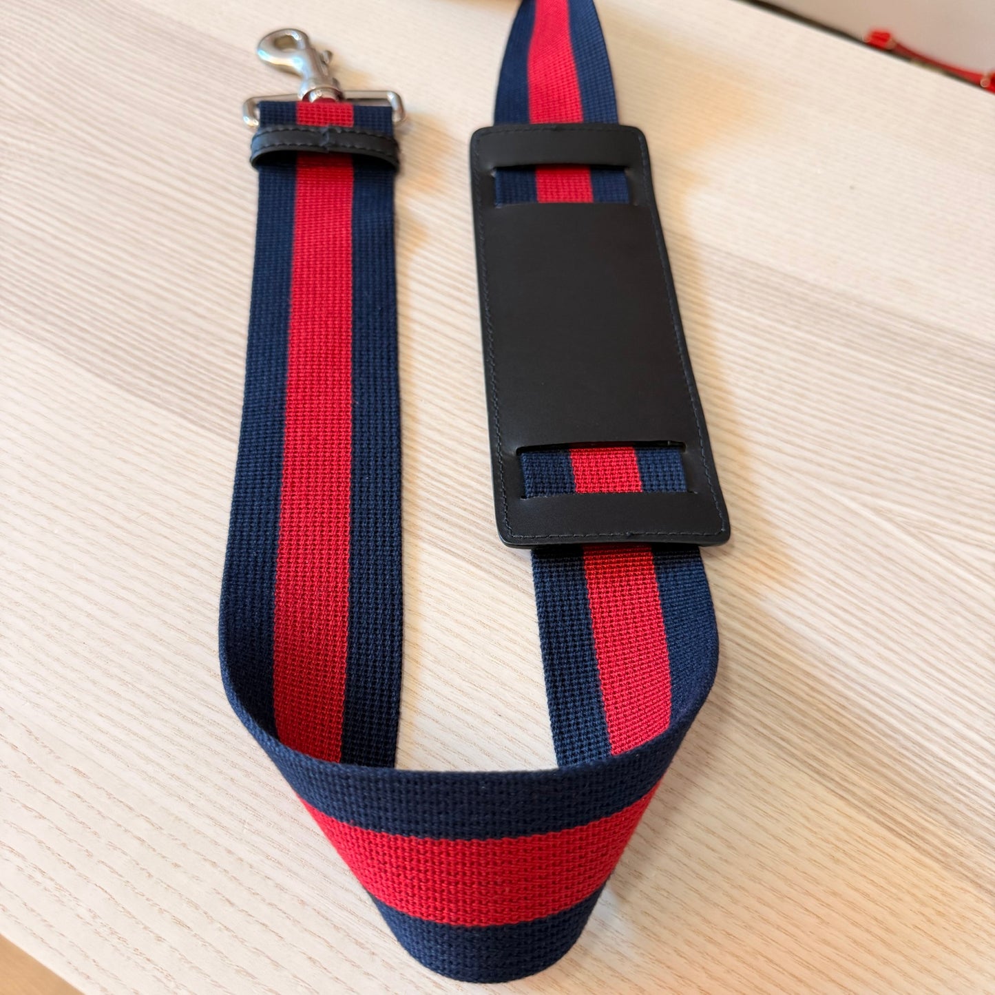 Gucci GG Supreme Monogram Weekender Duffle Black