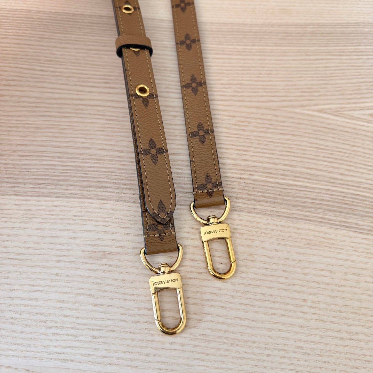 Louis Vuitton Reverse Monogram Pochette Metis