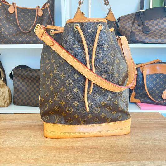 Pre-Owned Louis Vuitton Monogram Noe