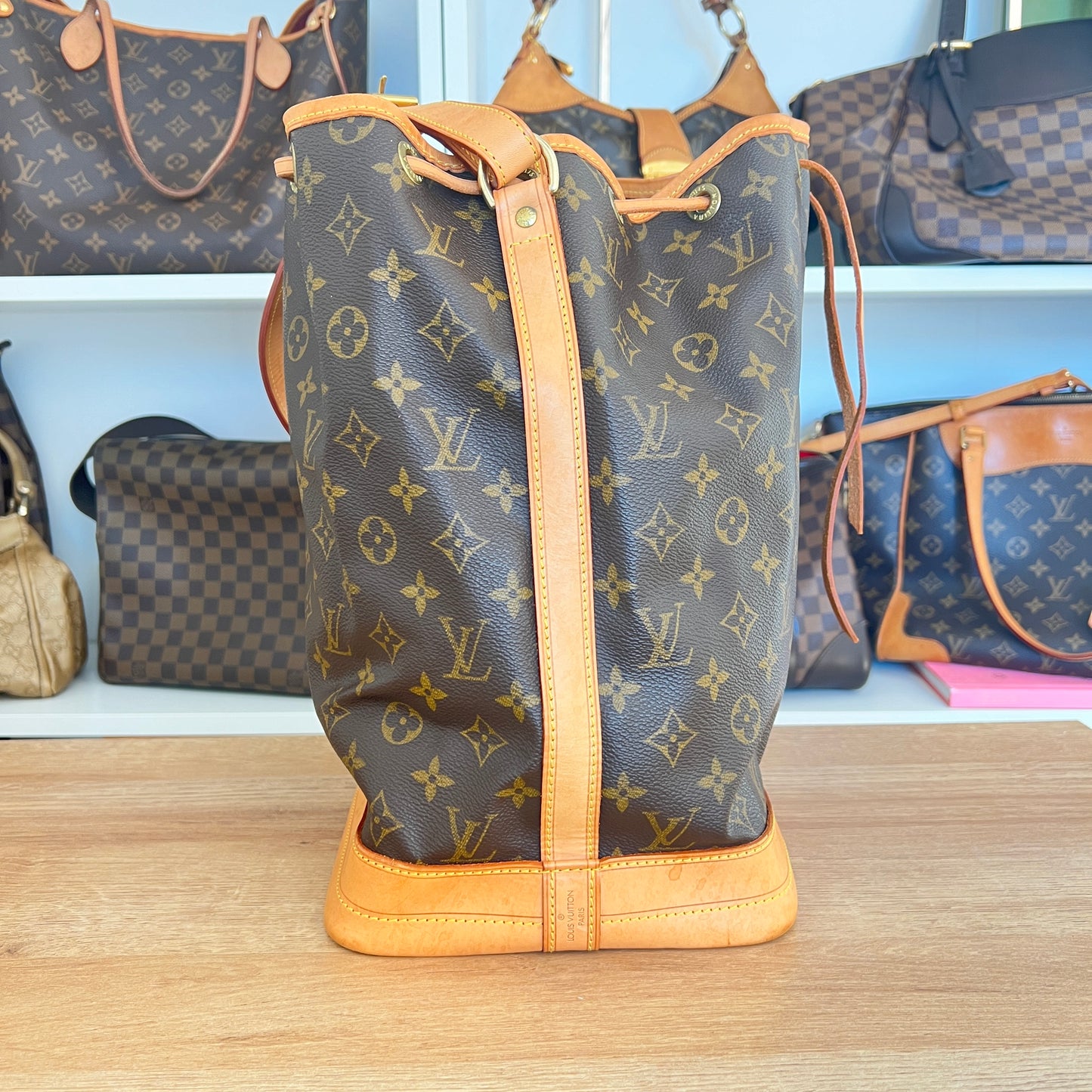 Pre-Owned Louis Vuitton Monogram Noe