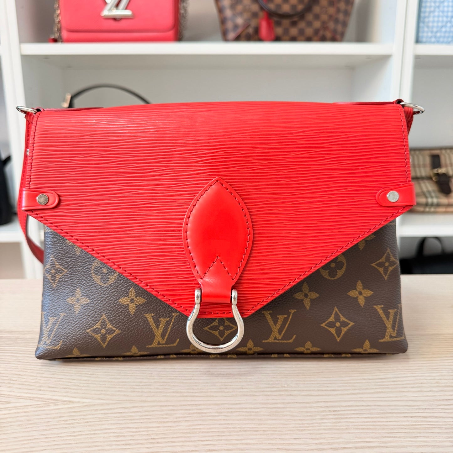 Louis Vuitton Monogram Epi Saint Michel Coquelicot