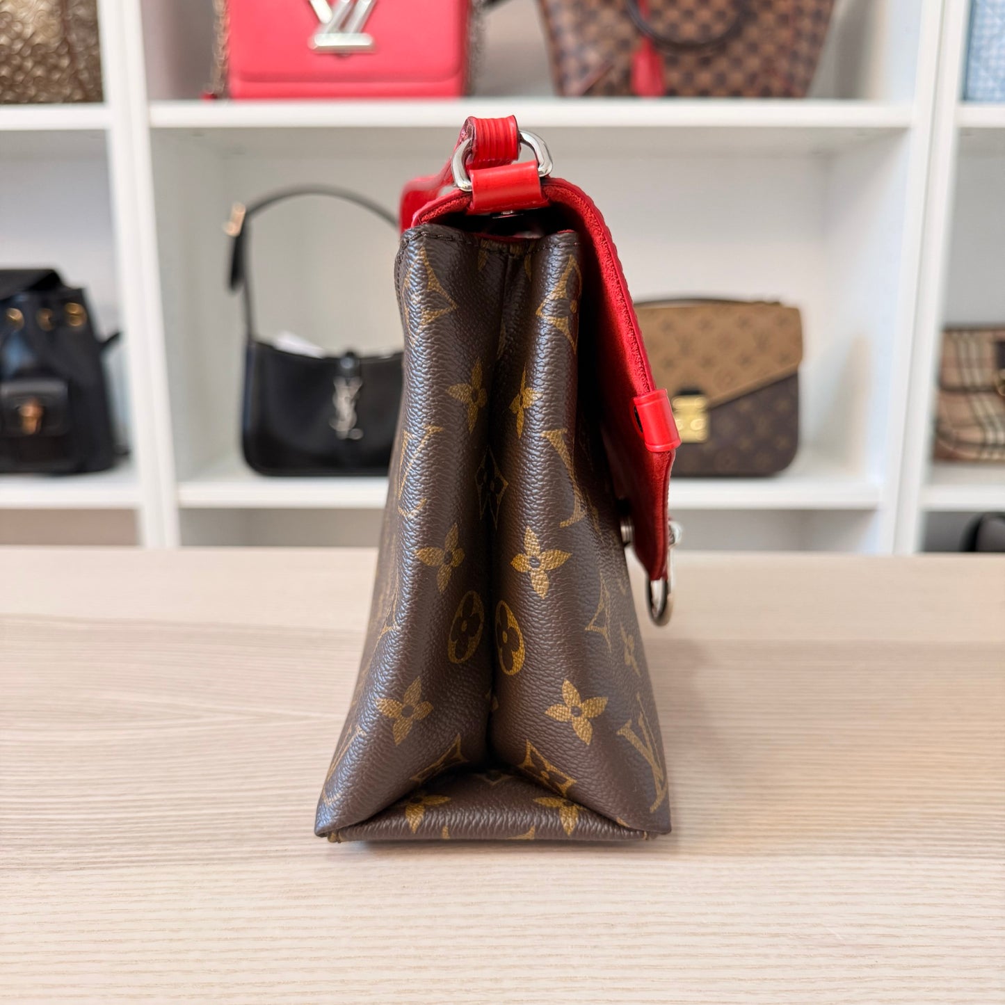 Louis Vuitton Monogram Epi Saint Michel Coquelicot