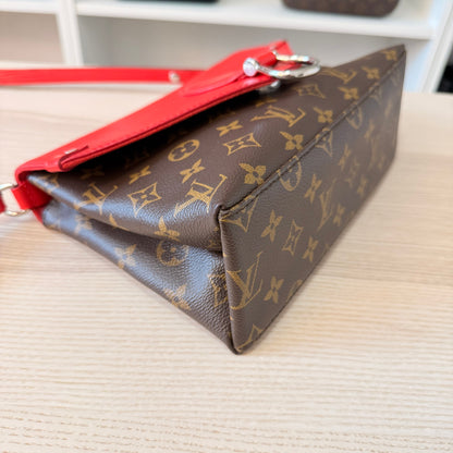 Louis Vuitton Monogram Epi Saint Michel Coquelicot
