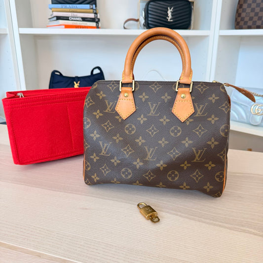 Louis Vuitton Monogram Speedy 25