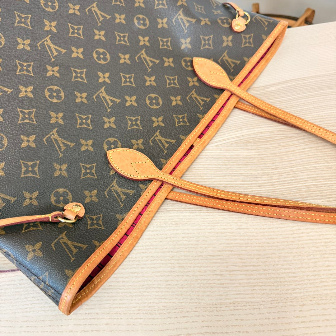 Louis Vuitton Monogram Neverfull MM Pivoine