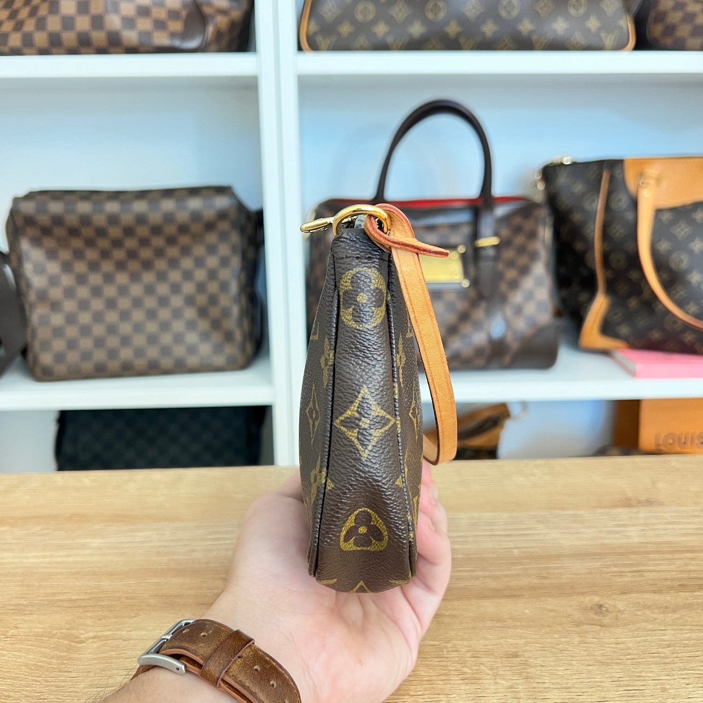 Louis Vuitton Monogram Pochette Accessoires