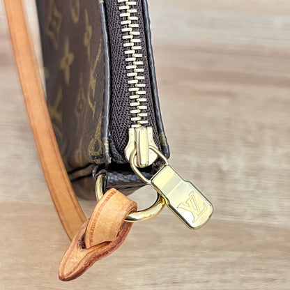 Louis Vuitton Monogram Pochette Accessoires