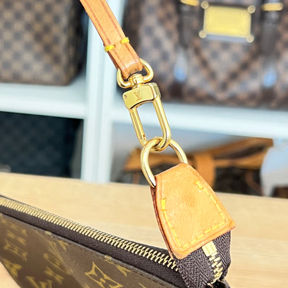 Louis Vuitton Monogram Pochette Accessoires