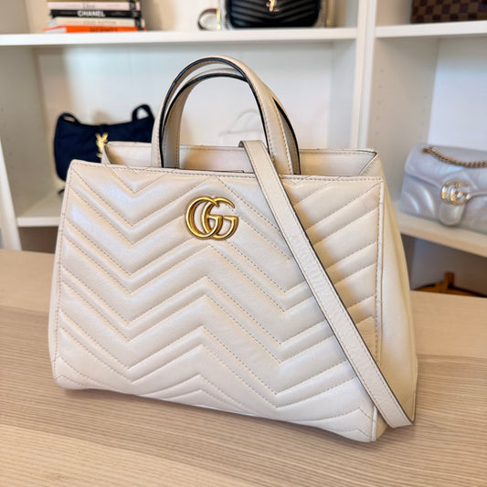 Gucci Calfskin Matelasse Small GG Marmont Tote White