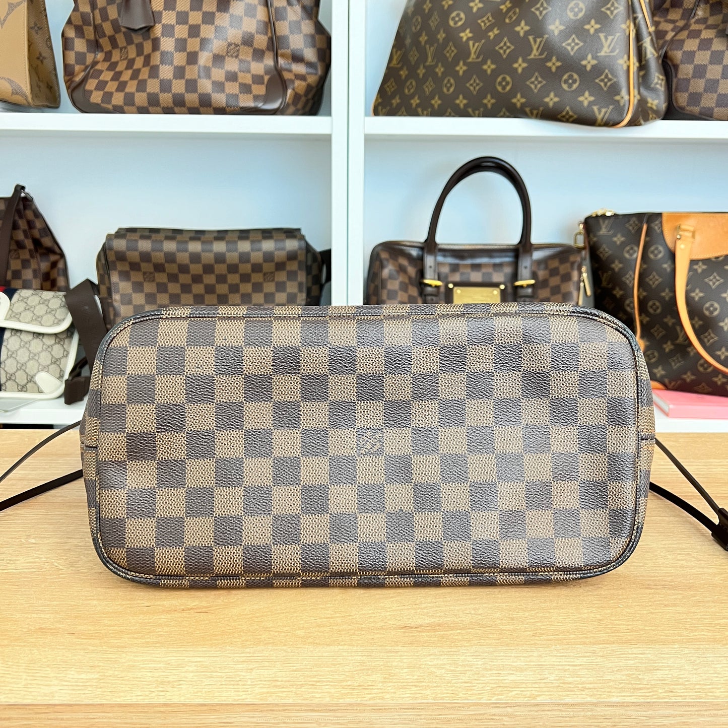 Louis Vuitton Damier Ebene Neverfull MM Cerise